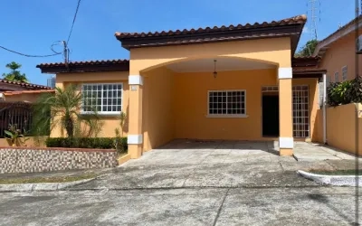  Se vende o alquila casa en altos de Panamá, Ciudad de Panamá 